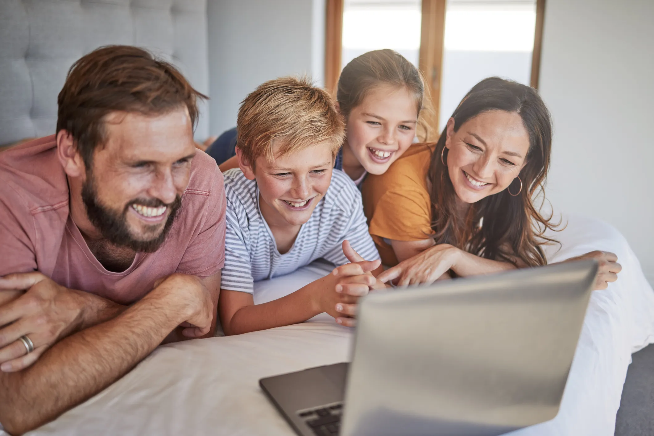 The photo of smiling family